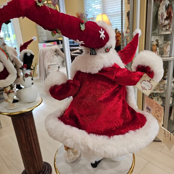 Mark Roberts Santa Building a Snowman, 22" - Picture 9 of 12